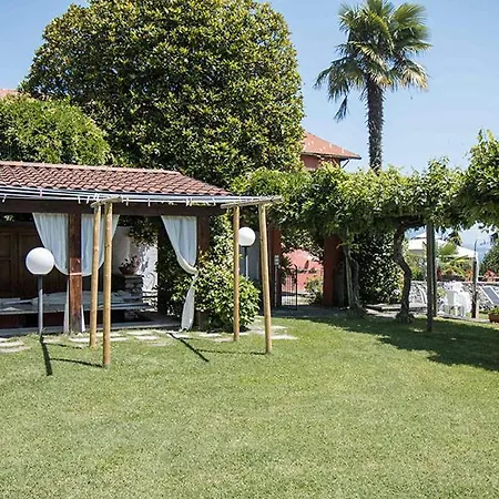 San Salvatore Sleeps 4 With Pool