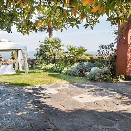 San Salvatore Sleeps 4 With Pool