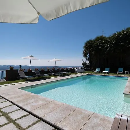 Apartment San Salvatore Sleeps 4 With Pool